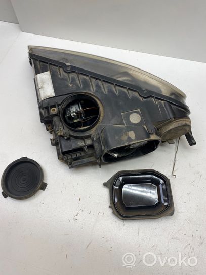 Volkswagen Touareg I Lampa przednia 7L6941016