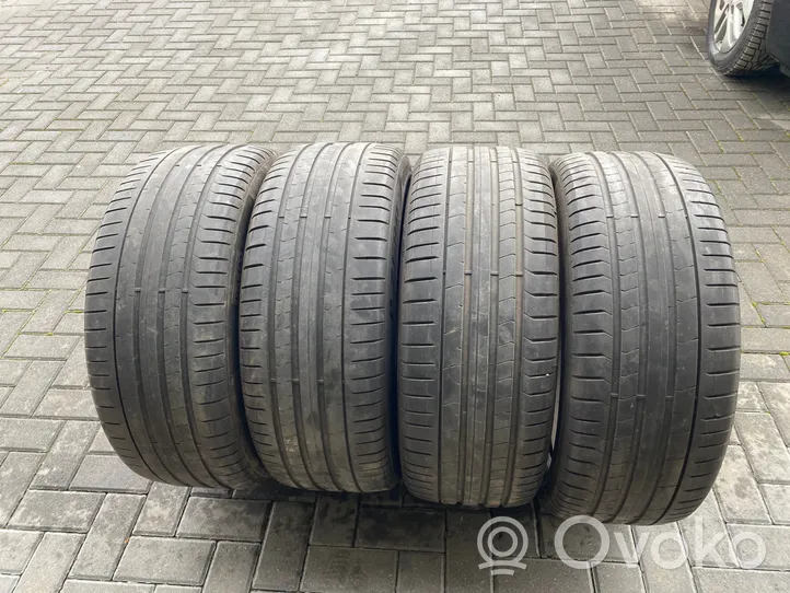 Audi Q5 SQ5 R21 summer tire 