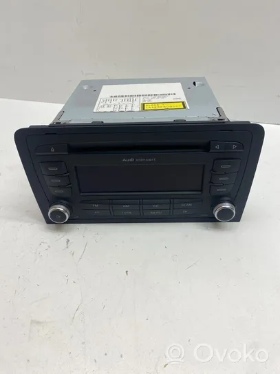 Audi A3 S3 8P Panel / Radioodtwarzacz CD/DVD/GPS 8P0035186P