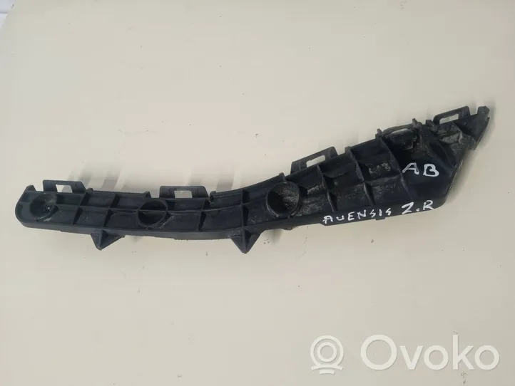 Toyota Avensis T270 Support de pare-chocs arrière 5257505040