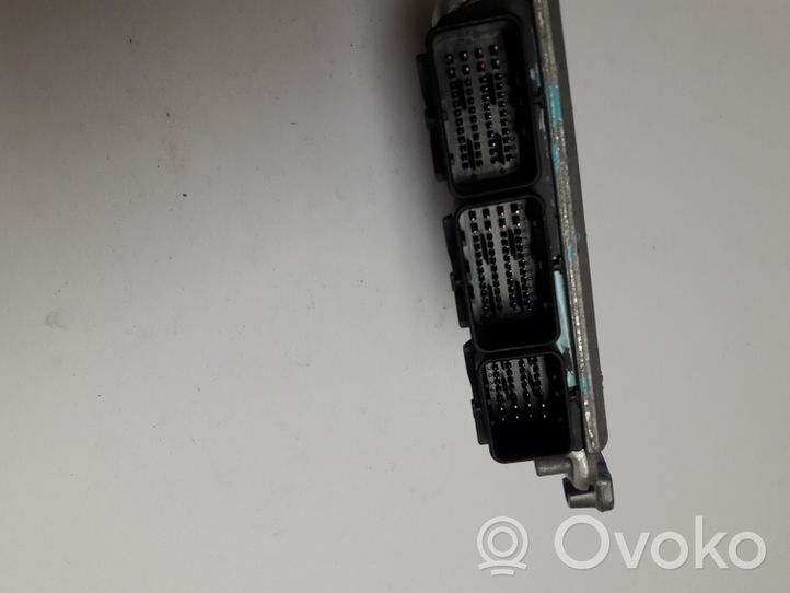 Renault Scenic I Sterownik / Moduł ECU 0281011102