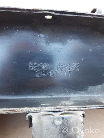 Renault Kadjar Radiatoru paneļa augšējā daļa (televizors) 625046246R