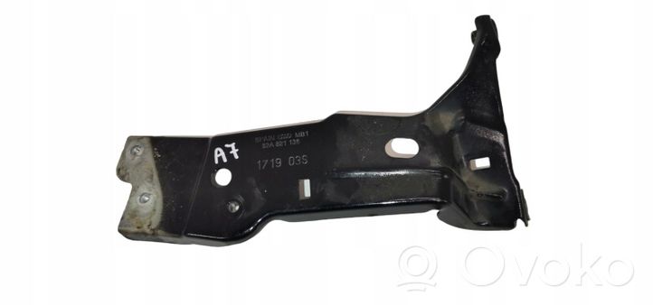 Audi A1 Soporte de montaje del guardabarros 82A821136