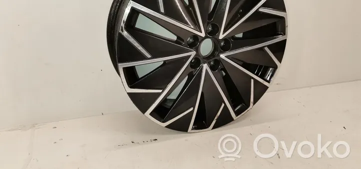 Skoda Kamiq R17 alloy rim 