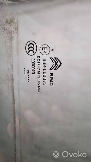 Citroen C5 Aircross aizmugurējo durvju stikls 9823255480