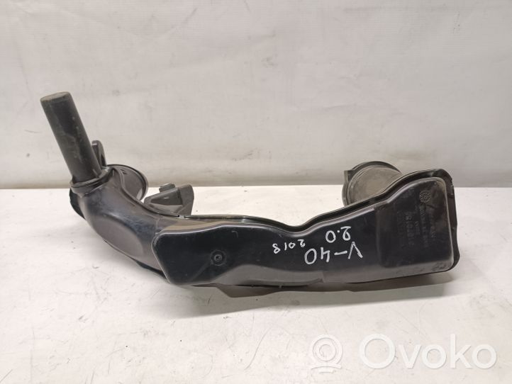 Volvo V40 Parte del condotto di aspirazione dell'aria 31370135