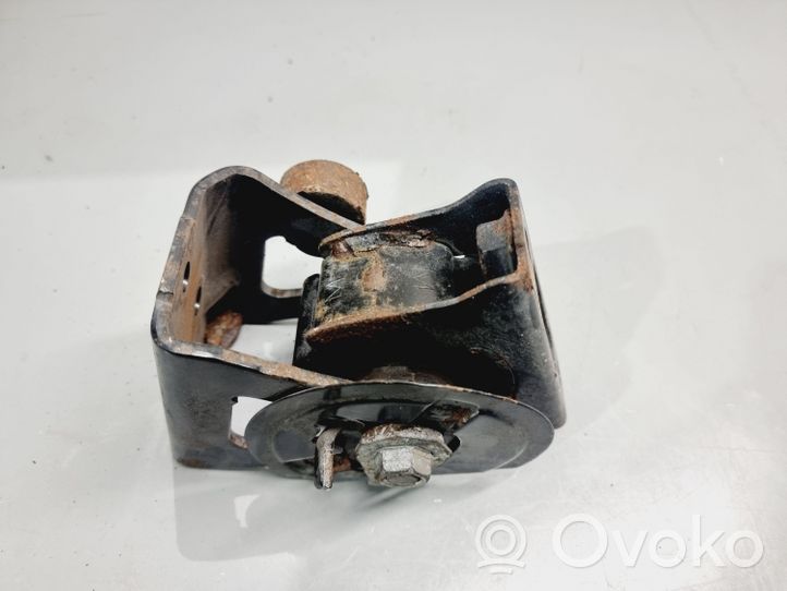 Toyota RAV 4 (XA40) Supporto di montaggio del motore 1236136150