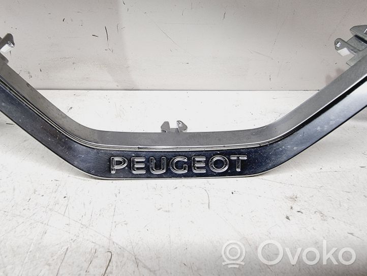 Peugeot 5008 II Przełącznik / Przycisk kierownicy 98123137ZD