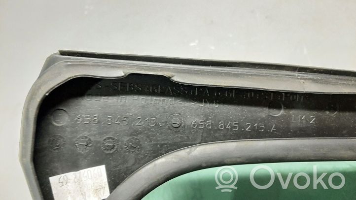 Skoda Kamiq Szyba karoseryjna drzwi tylnych 658845213A