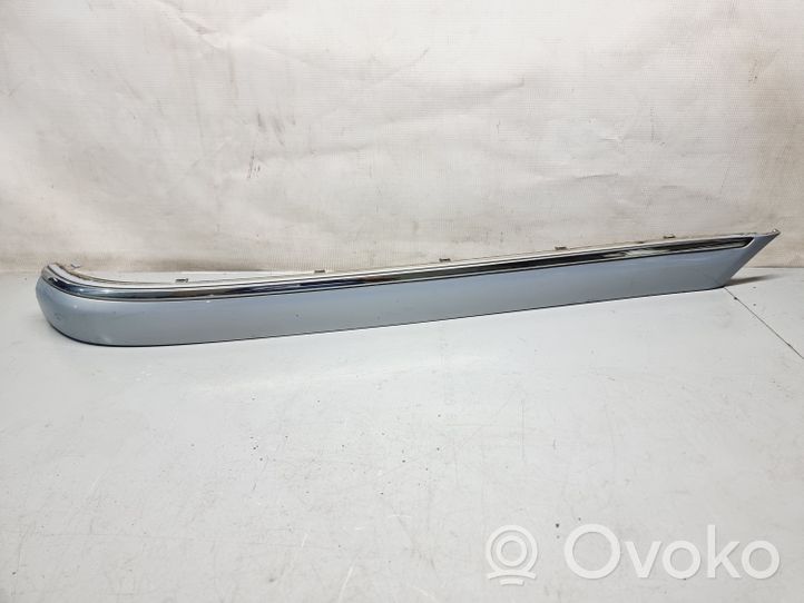 Mercedes-Benz S W220 Takapuskurin koristemuotolista A22088510217721