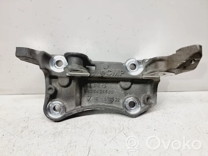 Opel Mokka B Supporto di montaggio del motore (usato) 9826426680