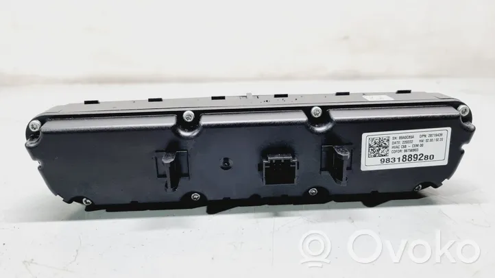 Opel Mokka B Panel klimatyzacji 9831889280