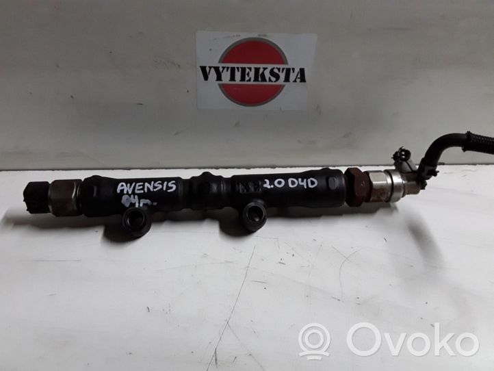 Toyota Avensis T250 Tuyau de conduite principale de carburant 