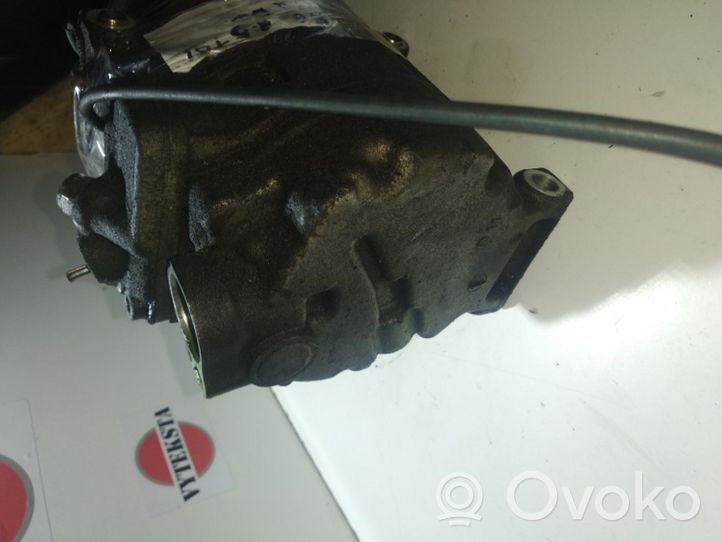 Audi A6 S6 C5 4B Ilmastointilaitteen kompressorin pumppu (A/C) 