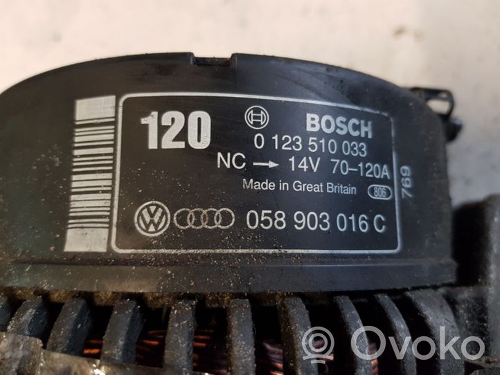 Audi A4 S4 B5 8D Generatore/alternatore 0123310033