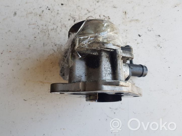 Nissan Kubistar Pompe à vide 7006730300