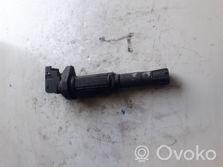 BMW X3 E83 High voltage ignition coil 712223