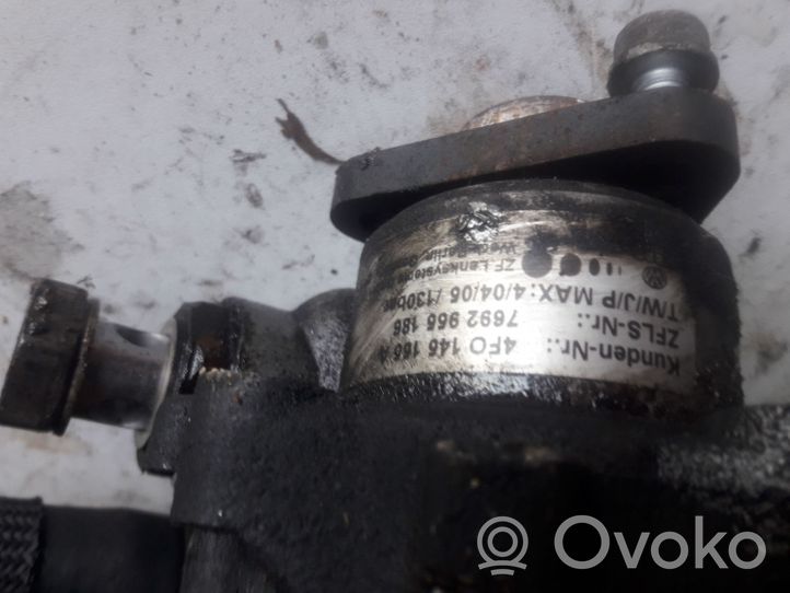 Audi A6 S6 C5 4B Pompe de direction assistée 4F0145155A