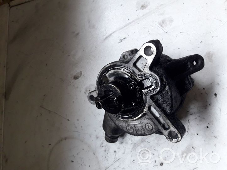 Volvo S60 Vacuum pump 