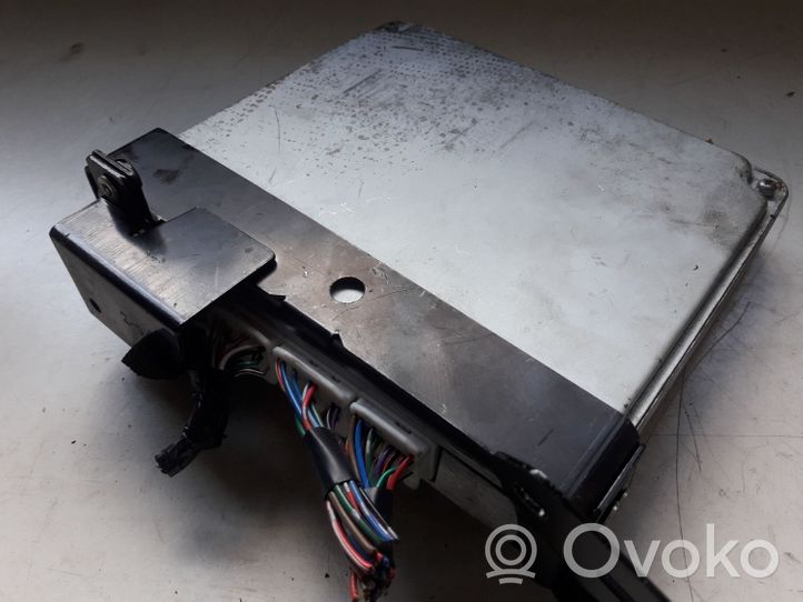 Toyota Avensis T250 Engine control unit/module 8966105C80