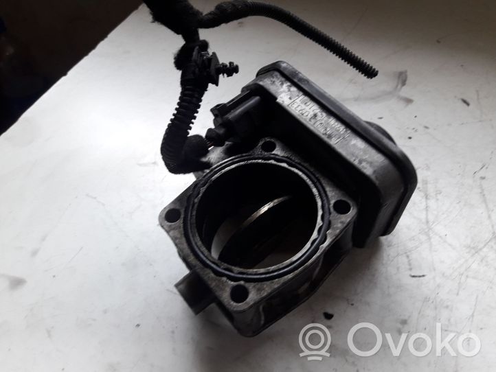 Opel Astra J Valvola di arresto del motore 8981052101