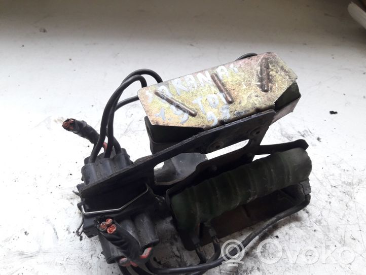 Volkswagen Sharan Heater blower fan relay 