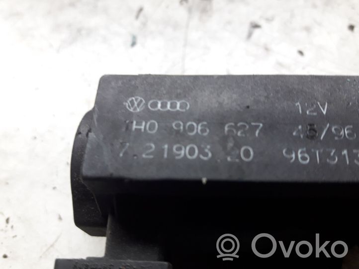 Volkswagen Sharan Vacuum valve 7H0906627