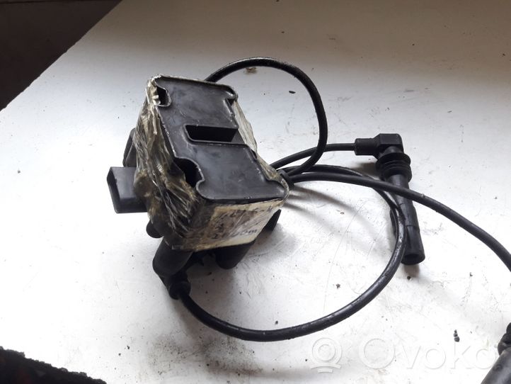 Volkswagen Golf IV Ignition amplifier control unit 032905106B