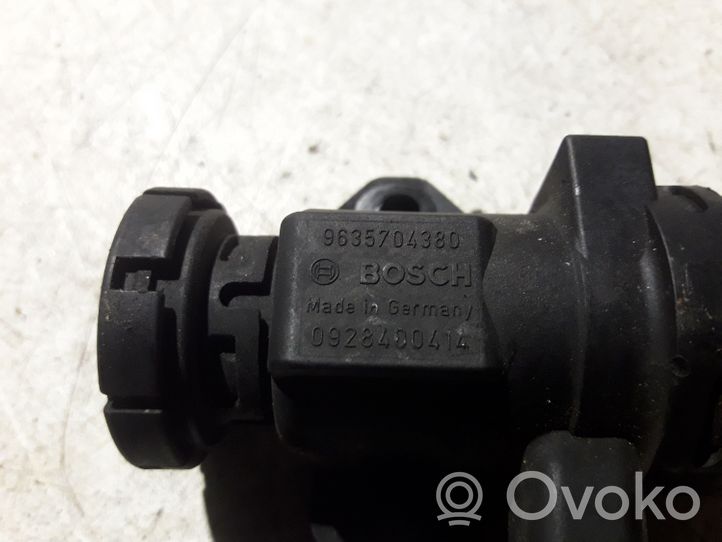 Volvo S40 Electrovanne Soupape de Sûreté / Dépression 9635704380