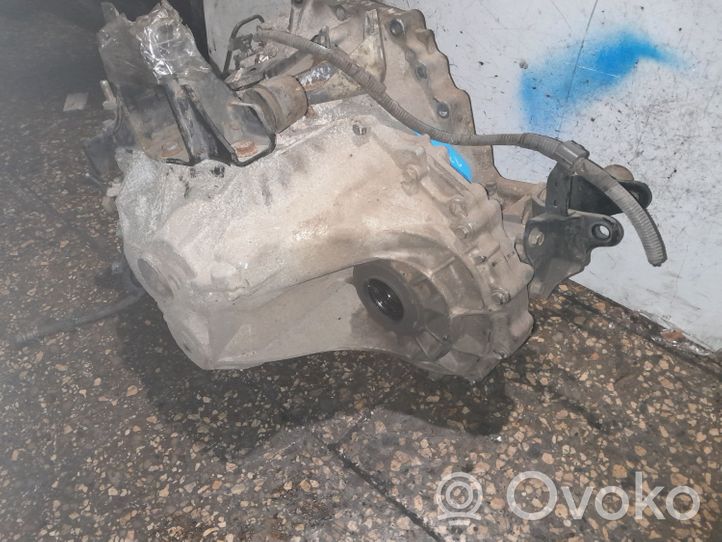 Toyota Avensis T270 Manual 6 speed gearbox XY9TK