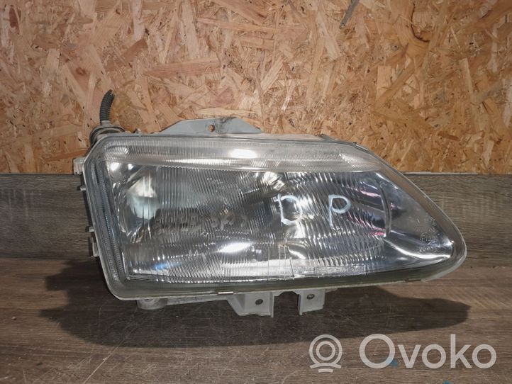 Renault Espace III Headlight/headlamp 