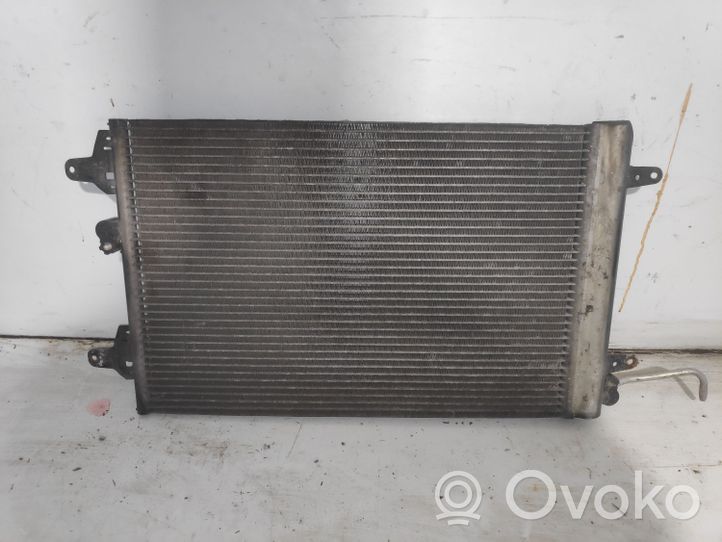 Ford Galaxy Jäähdyttimen lauhdutin (A/C) 7M3820411D