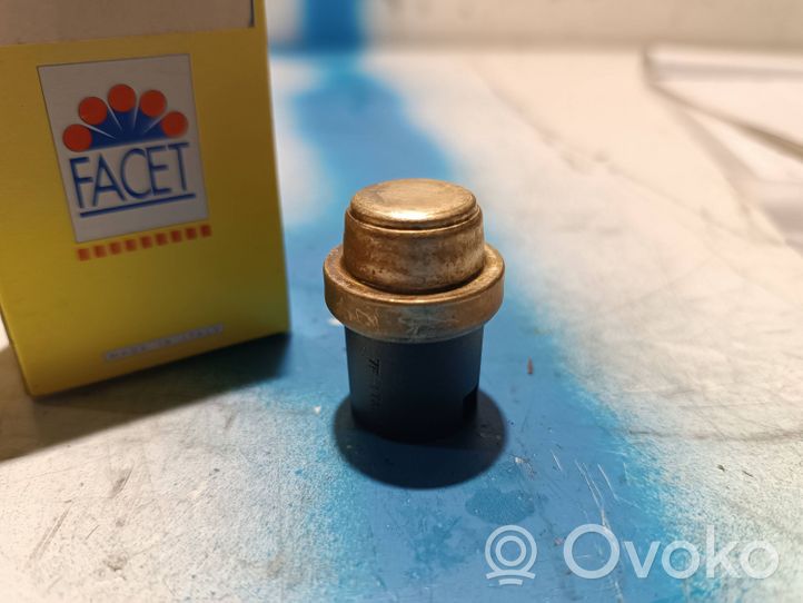 Volkswagen Polo III 6N 6N2 6NF Coolant temperature sensor 73125