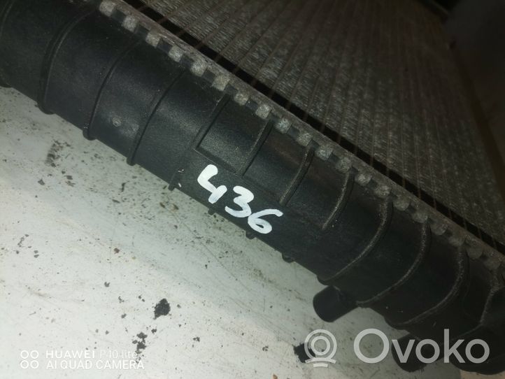 Audi A2 Coolant radiator 8Z0121251D