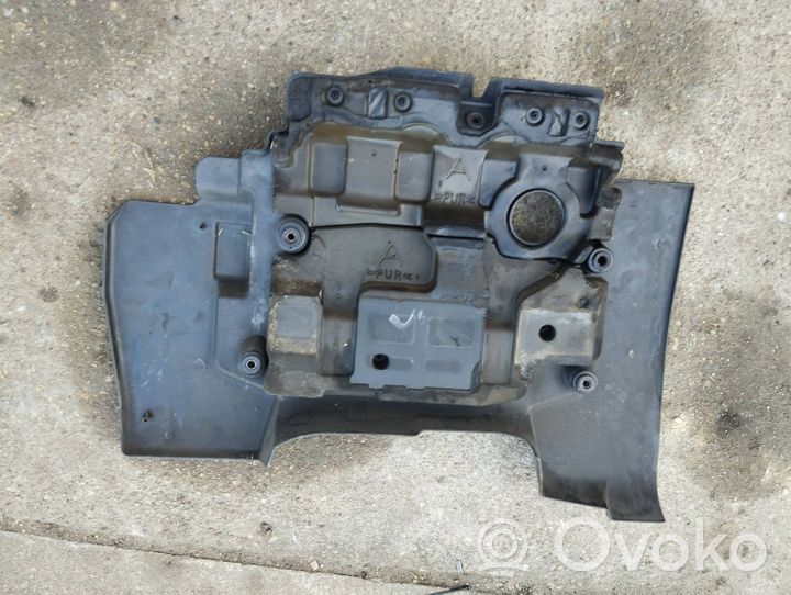 Toyota Verso Couvercle cache moteur 