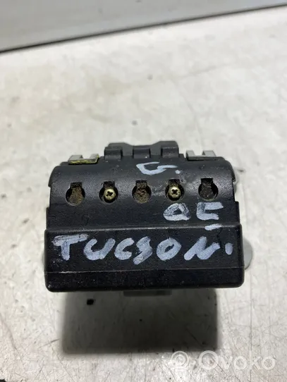 Hyundai Tucson JM Tailgate sensor 919502E000