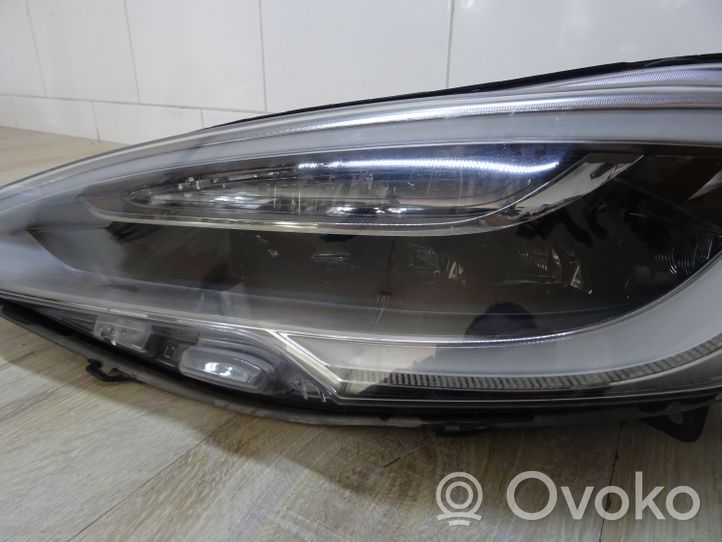 Tesla Model 3 Lampa przednia 105357400C