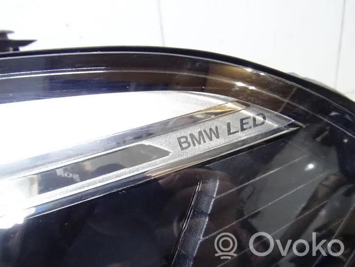 BMW X5 G05 Lampa przednia 948178303