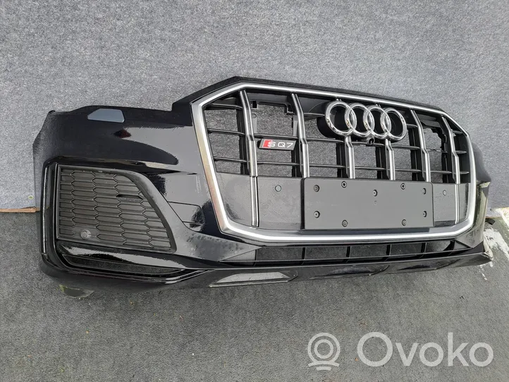 Audi SQ7 Etupuskuri 4M0807437Q