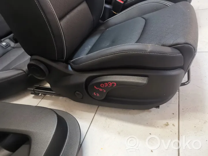 KIA Ceed Kit siège 