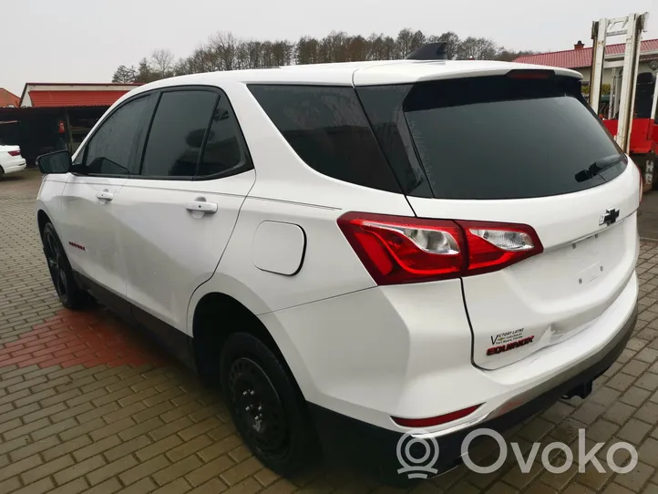 Chevrolet Equinox Orurowanie boczne progów SUV'a 