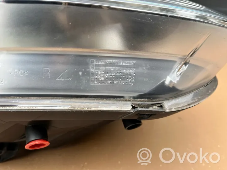 KIA Venga Headlight/headlamp 