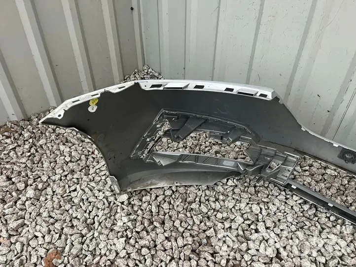 Skoda Octavia 985 Front bumper 5E3807221