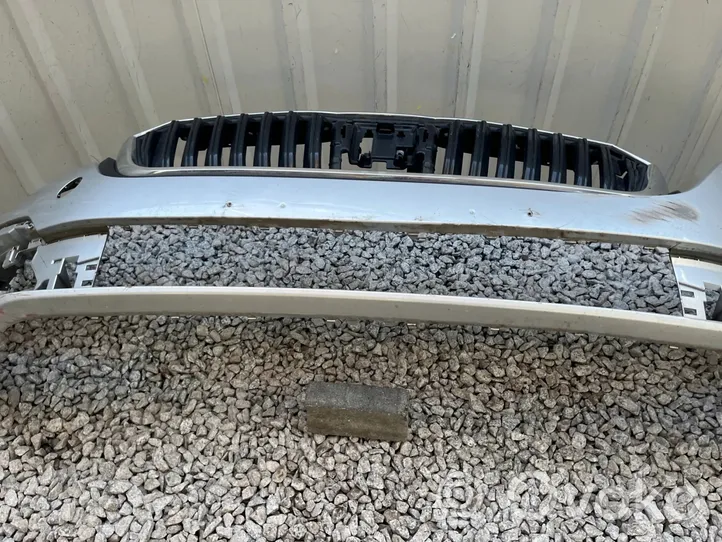 Skoda Octavia 985 Front bumper 