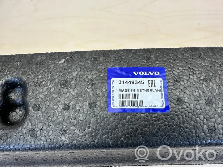 Volvo XC40 Barra di rinforzo del paraurti anteriore 
