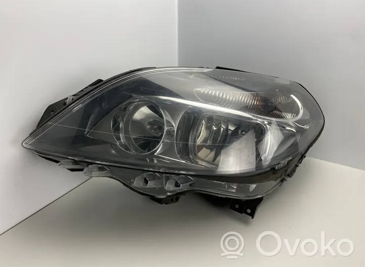 Mercedes-Benz B W246 W242 Lampa przednia 2468200161