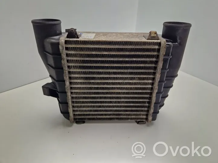 Maserati Quattroporte Chłodnica powietrza doładowującego / Intercooler 573360500