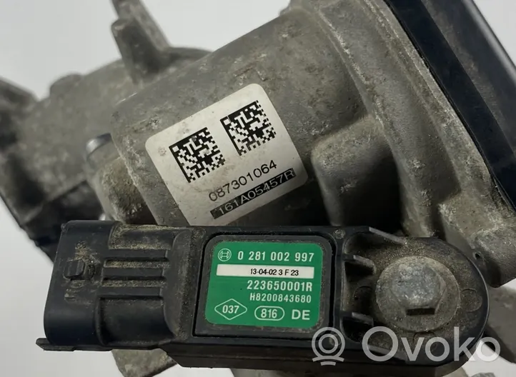 Dacia Sandero Throttle valve 087301064