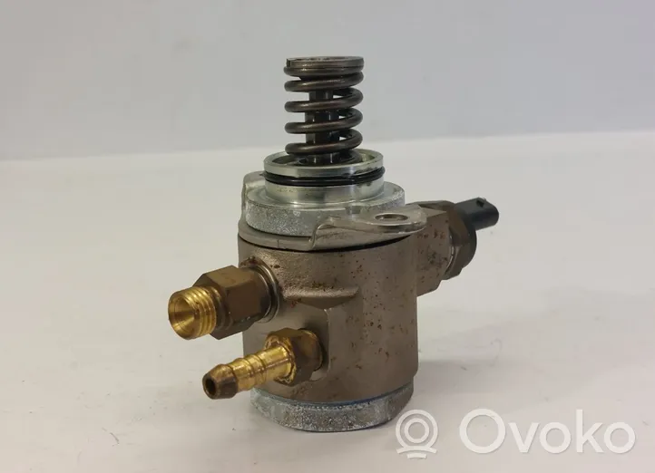 Volkswagen Golf VI Pompe d'injection de carburant à haute pression 03C127026J