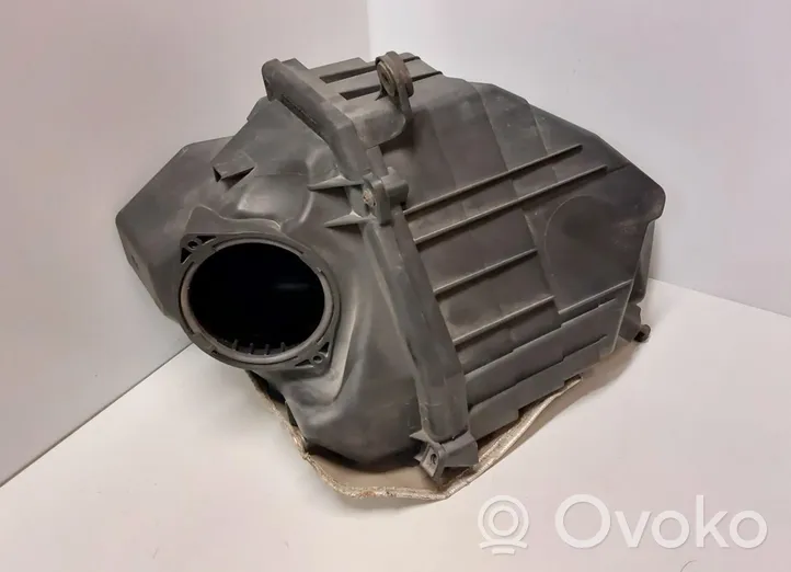 Volkswagen Phaeton Caja del filtro de aire 3D0129601M